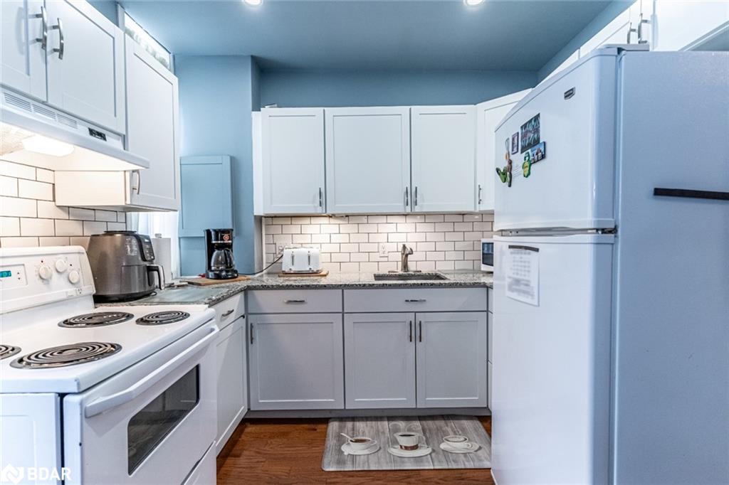 72 High Street Property Photo 23