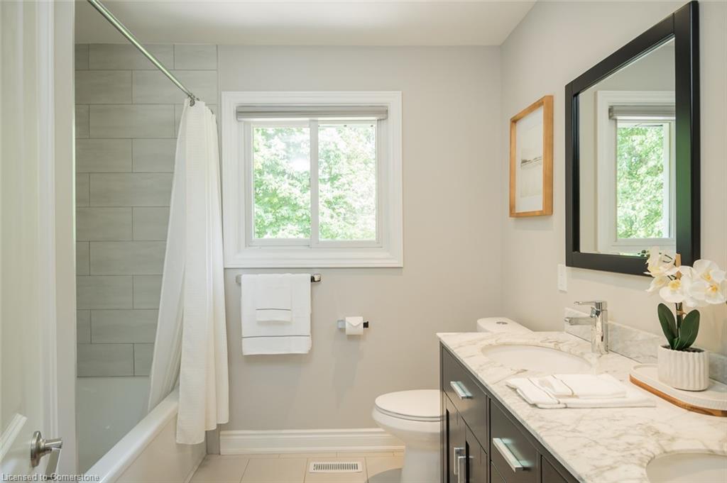 6 Kew Court Property Photo 19