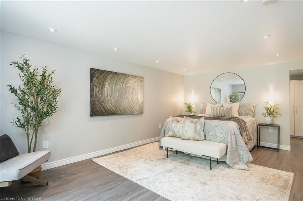 6 Kew Court Property Photo 34