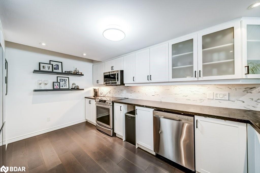 33-520 Silken Laumann Drive Property Photo 15