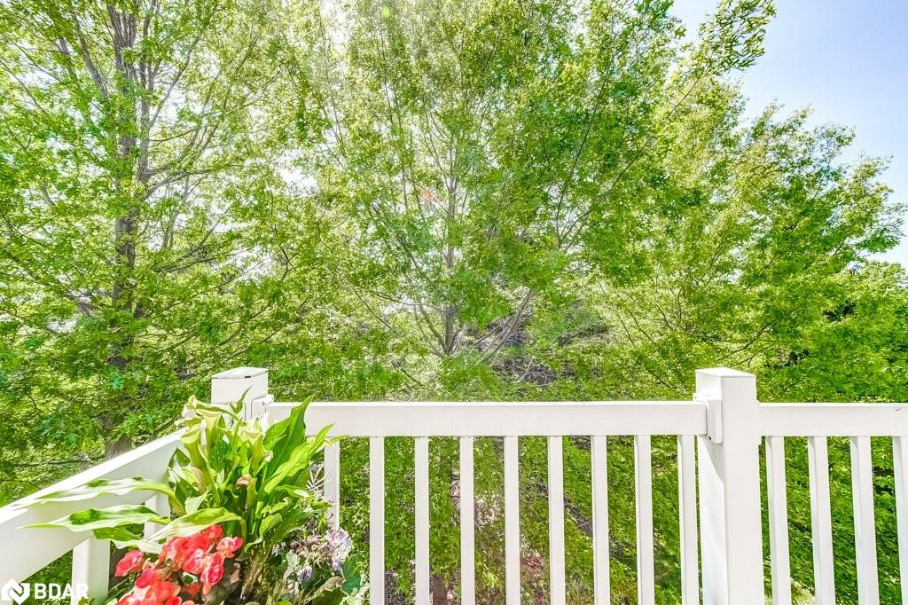 33-520 Silken Laumann Drive Property Photo 26