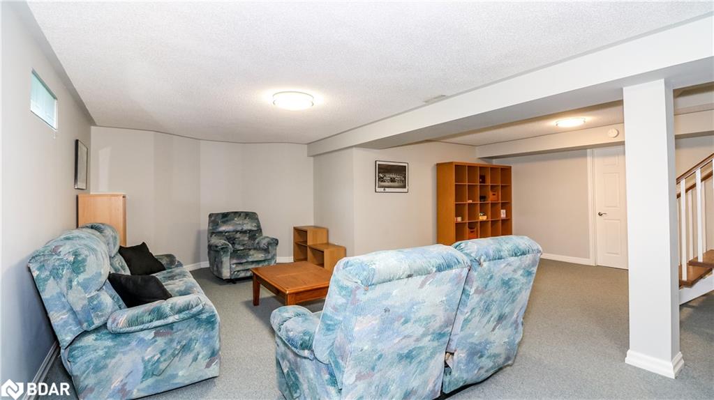 37 Falling Brook Drive Property Photo 35