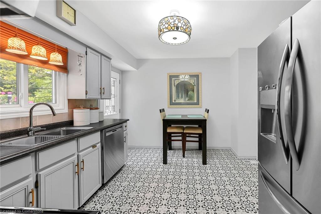 229 Williamson Drive Property Photo 14