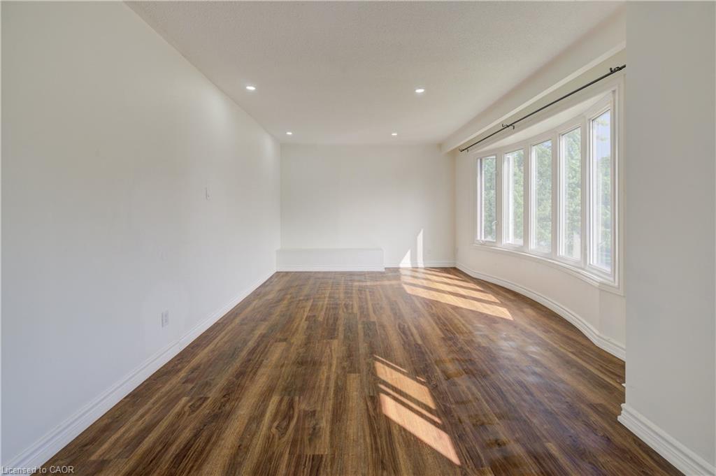 40 Meadowbrook Drive Property Photo 17