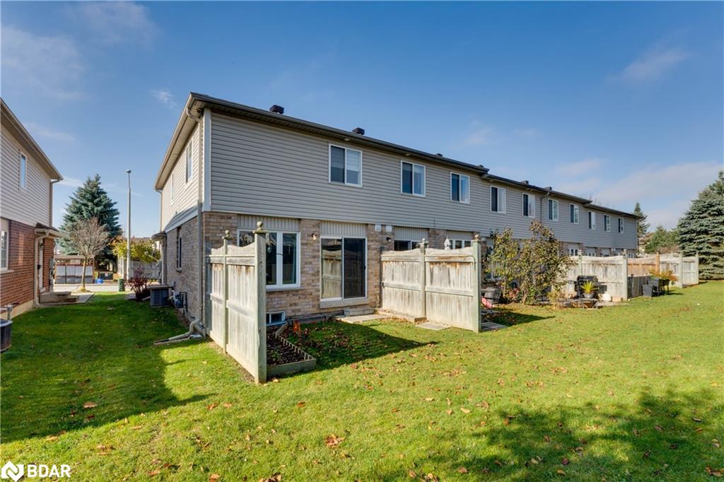 34-430 Mapleview Drive E Property Photo 26