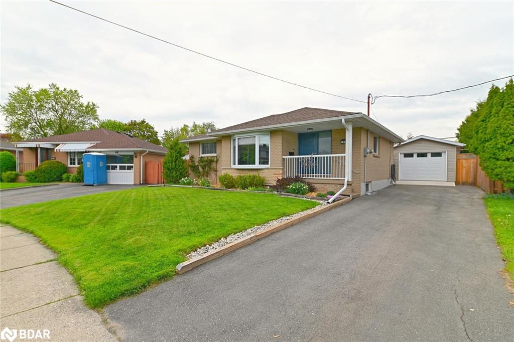 44 Moultrey Crescent Property Photo 1