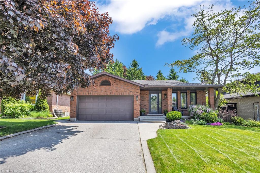 34 Daimler Drive Property Photo 1