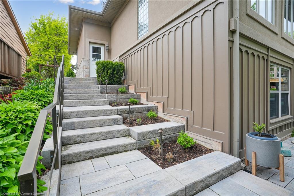 888 Partridge Drive Property Photo 7