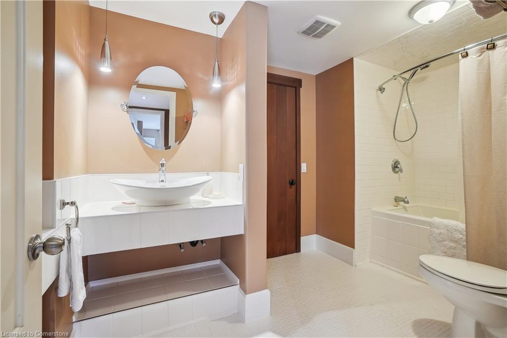 888 Partridge Drive Property Photo 37