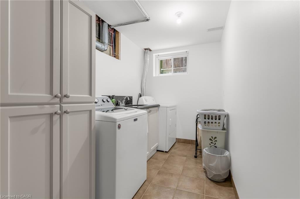 1705 Upper Wellington Street Property Photo 32