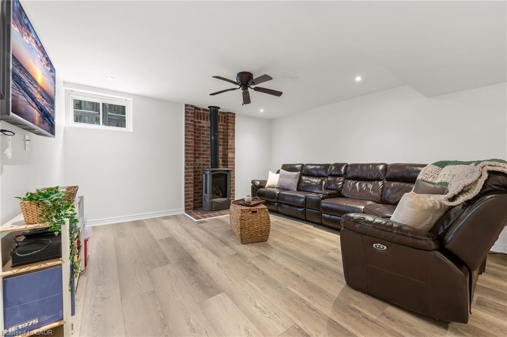 1705 Upper Wellington Street Property Photo 34