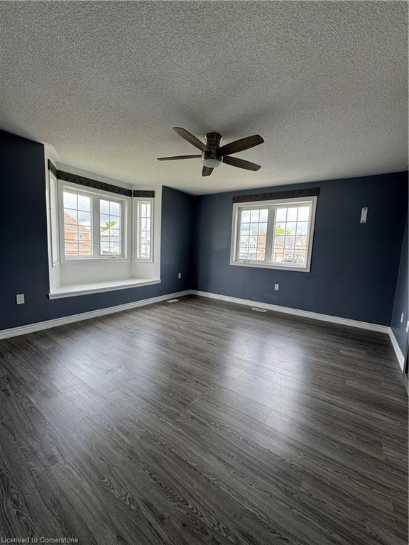22 Todd Crescent Property Photo 5