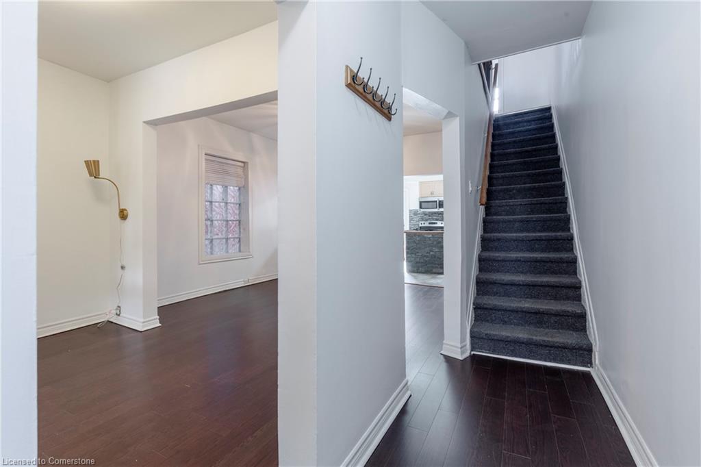 14 Greig Street Property Photo 5