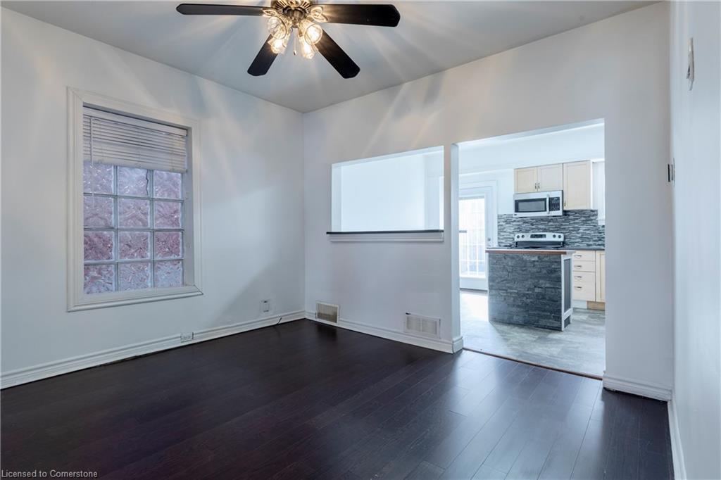 14 Greig Street Property Photo 10