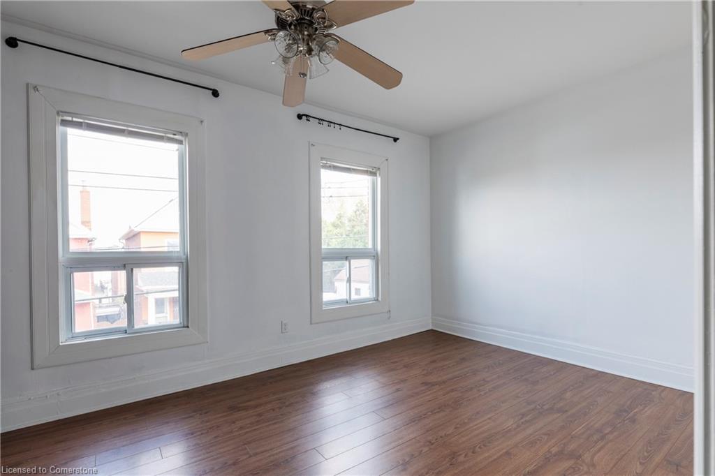 14 Greig Street Property Photo 19