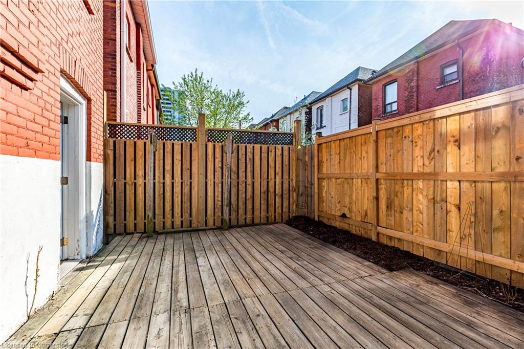14 Greig Street Property Photo 31