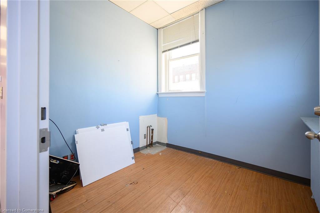 350 Ottawa Street N Property Photo 15