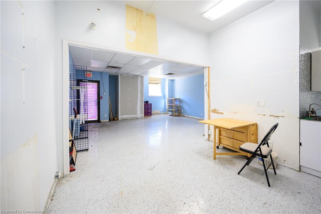 350 Ottawa Street N Property Photo 19