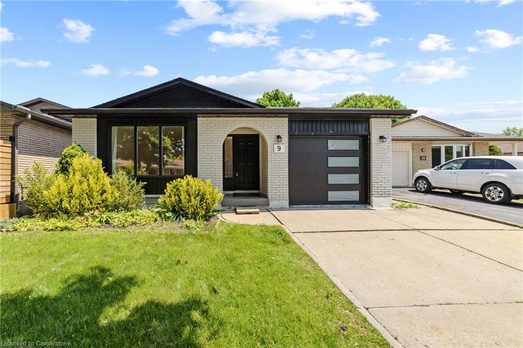 9 Piper Place Property Photo 1