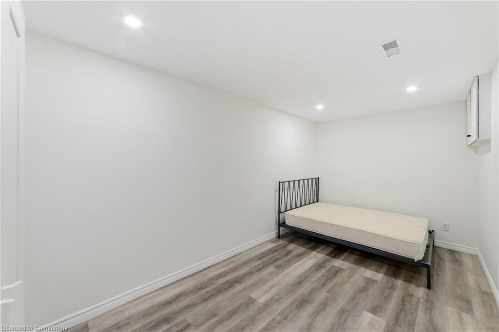 9 Piper Place Property Photo 20