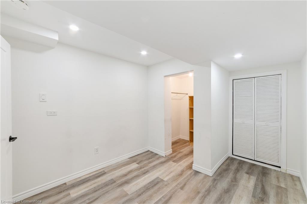 9 Piper Place Property Photo 24