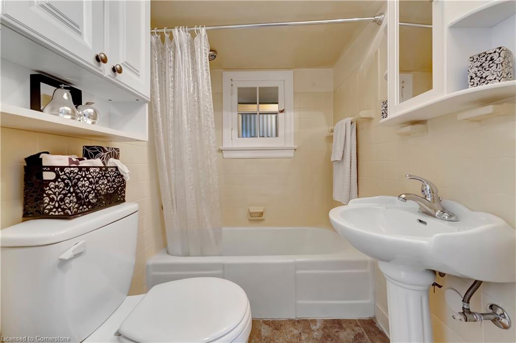 303 Highway No 5 Property Photo 14