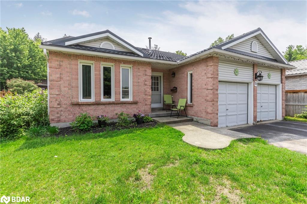 51 Nottawasaga Drive Property Photo 2