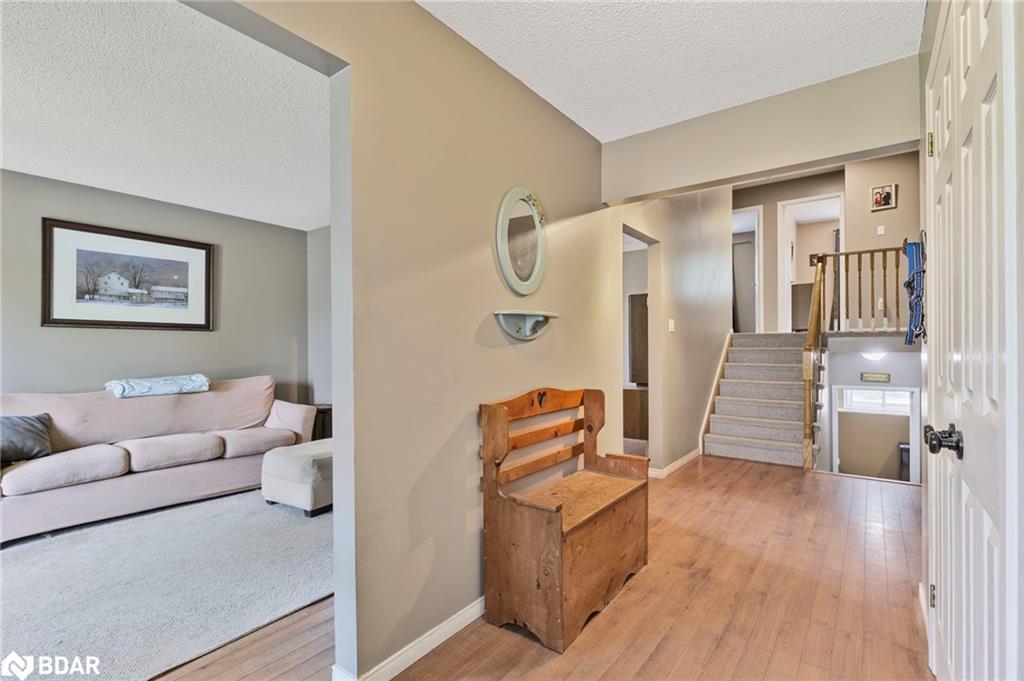 51 Nottawasaga Drive Property Photo 4
