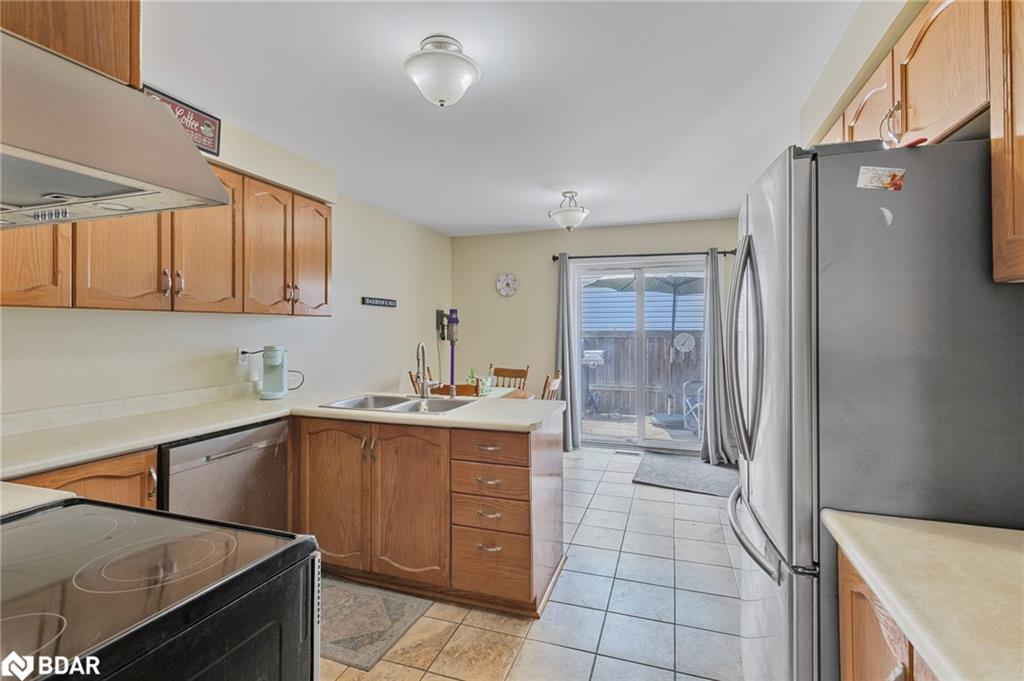 51 Nottawasaga Drive Property Photo 9