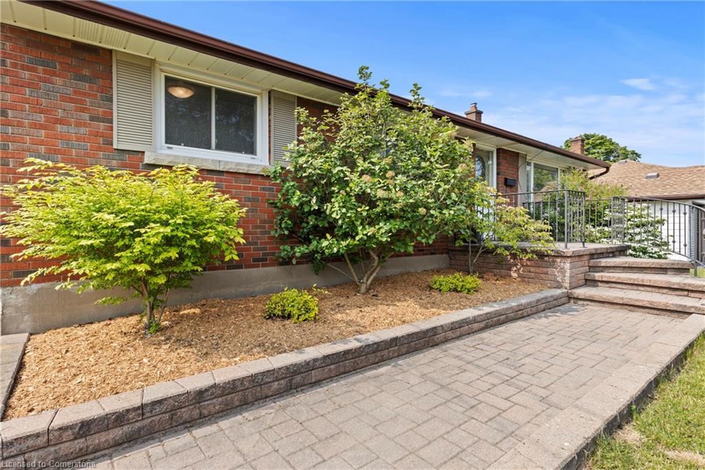 12 Oriole Drive Property Photo 3