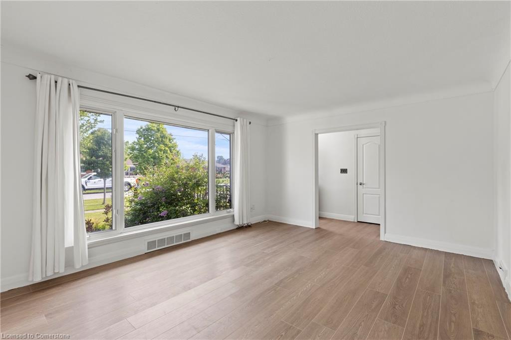 12 Oriole Drive Property Photo 11