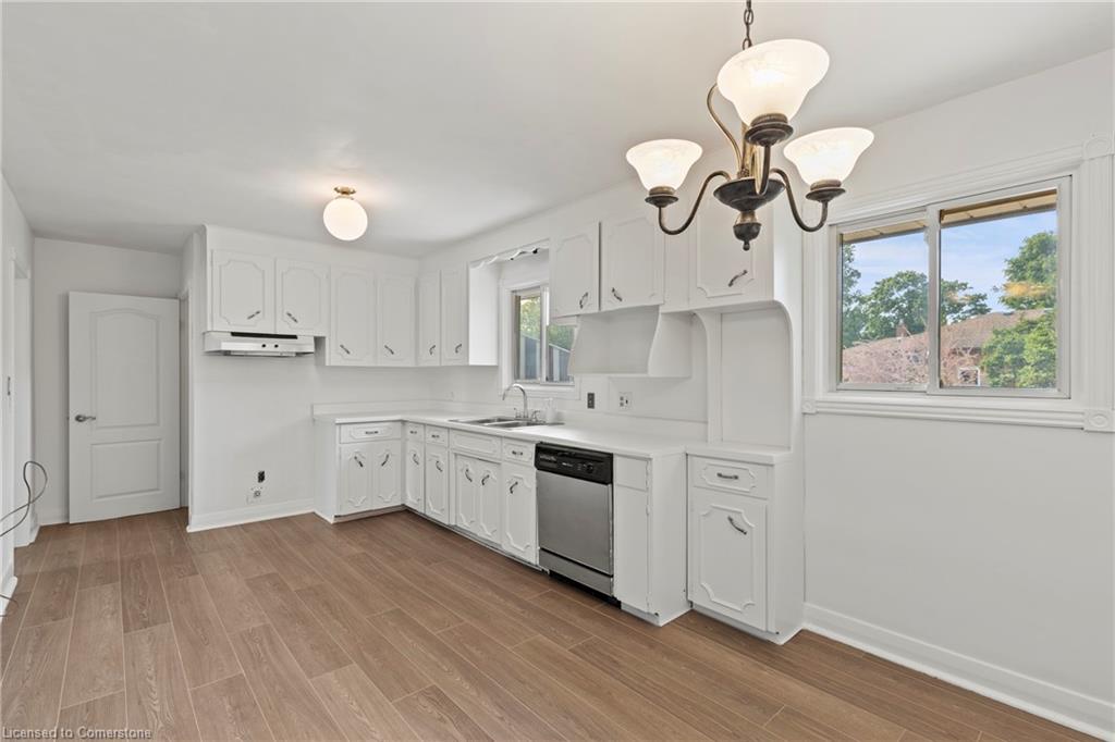 12 Oriole Drive Property Photo 14