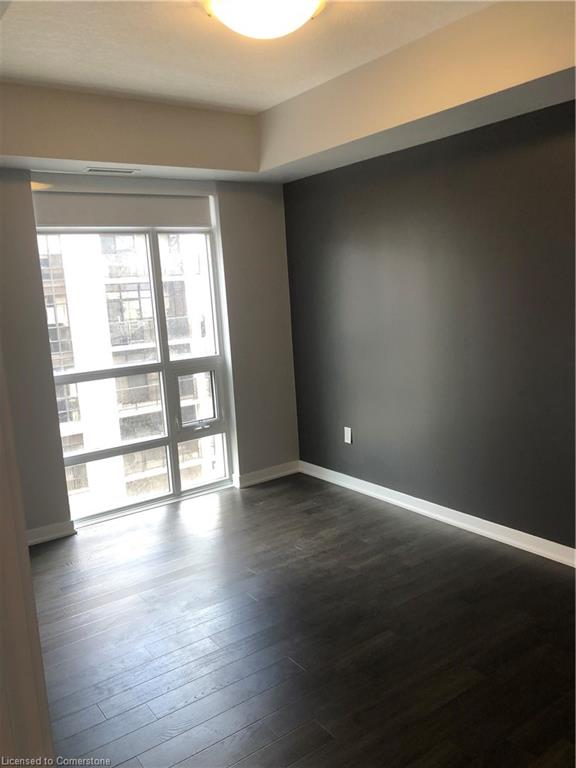 510-85 Robinson Street Property Photo 16