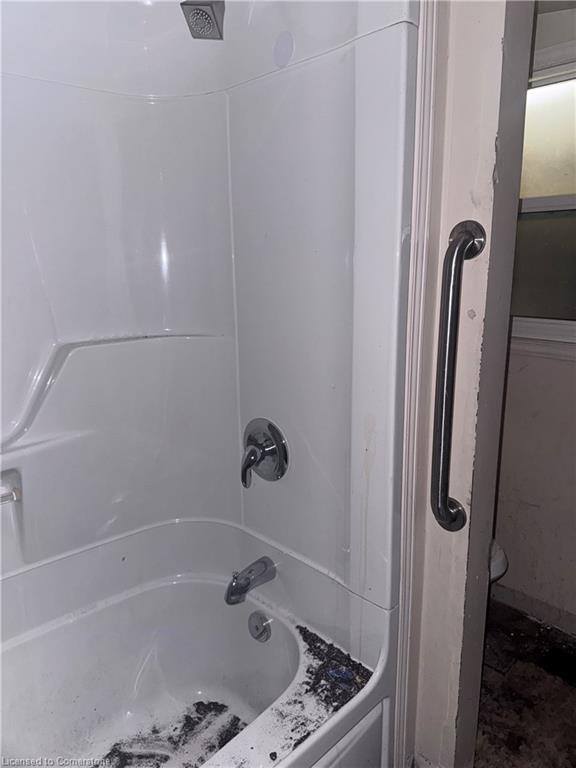 508 Main Street E Property Photo 14