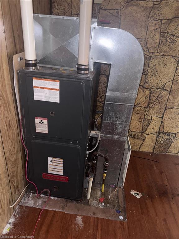 508 Main Street E Property Photo 17