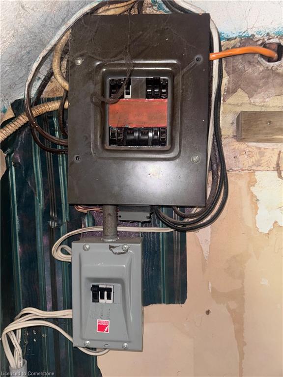 508 Main Street E Property Photo 18