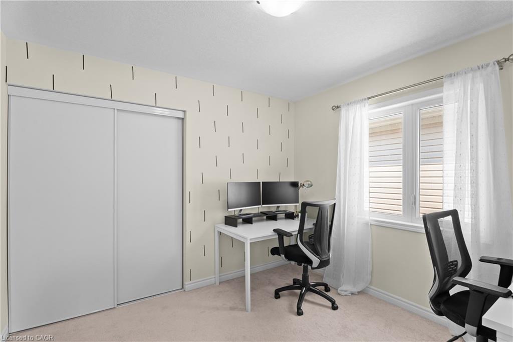 56 Pickett Place Property Photo 41