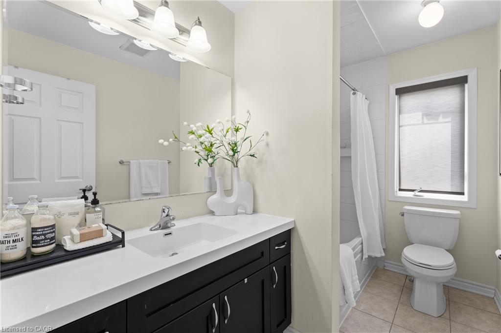 56 Pickett Place Property Photo 43