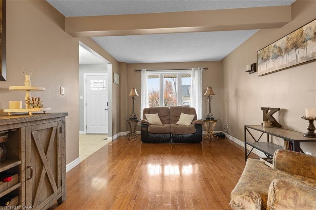 10 Hewitt Street Property Photo 5