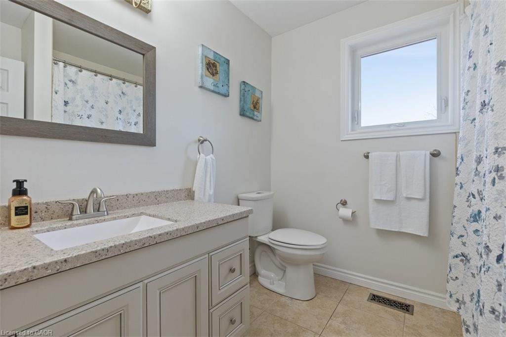 10 Hewitt Street Property Photo 15