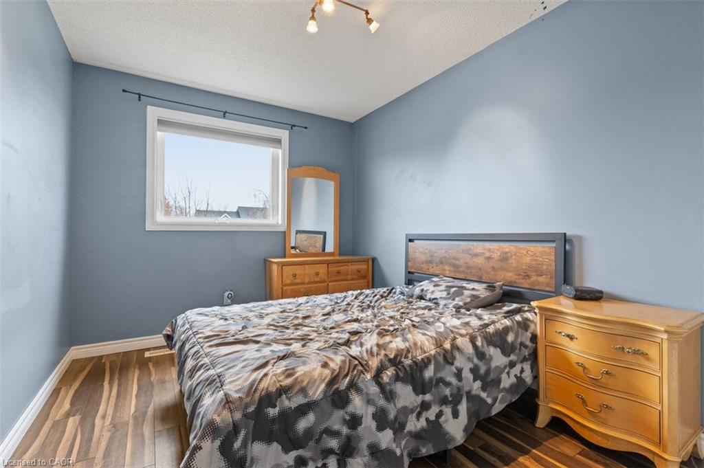 10 Hewitt Street Property Photo 20