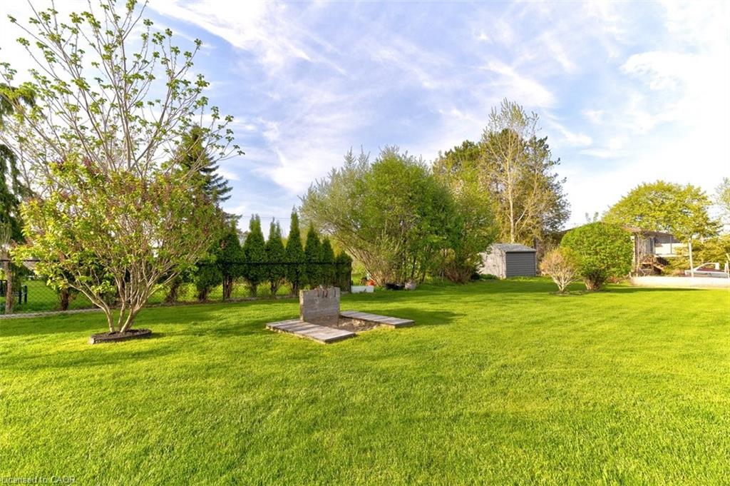 10 Hewitt Street Property Photo 32
