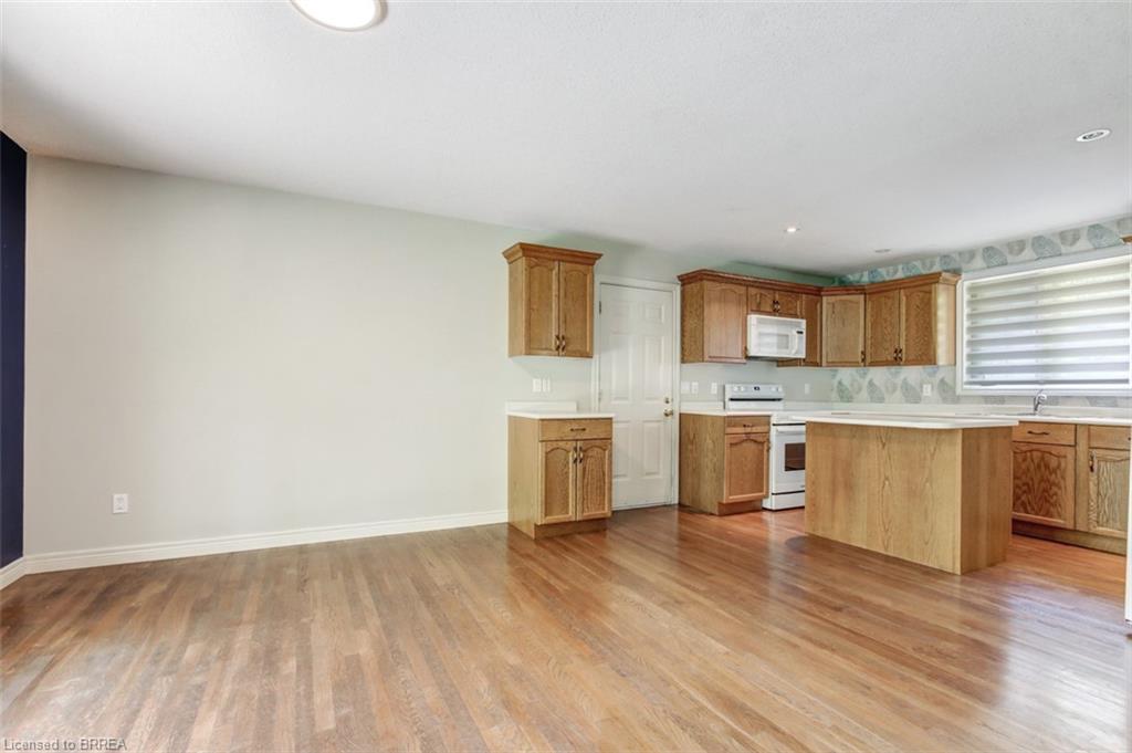 80 Race Street Property Photo 6
