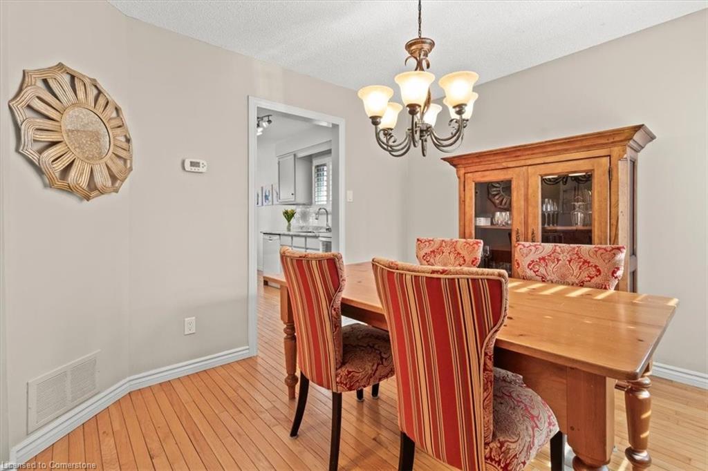 2257 Silverbirch Court Property Photo 11