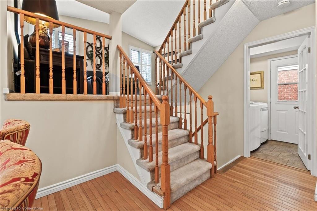 2257 Silverbirch Court Property Photo 13