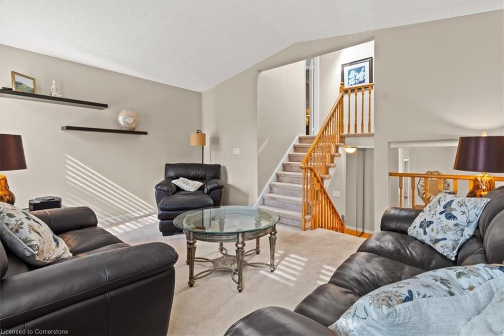 2257 Silverbirch Court Property Photo 14