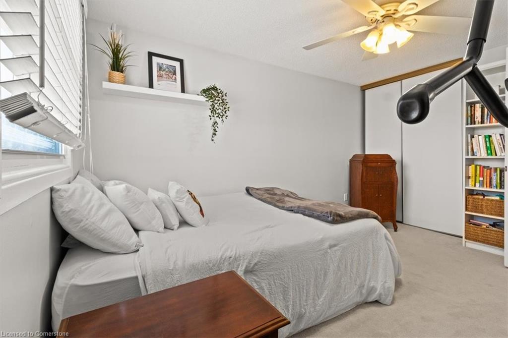 2257 Silverbirch Court Property Photo 23