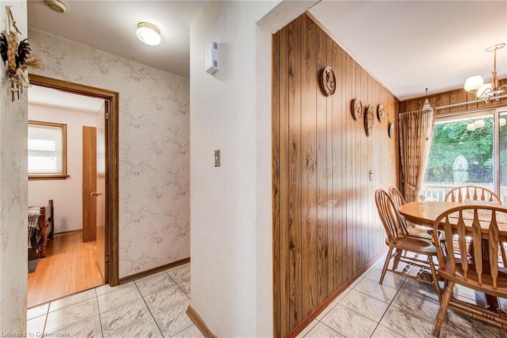 95 Byron Avenue Property Photo 9