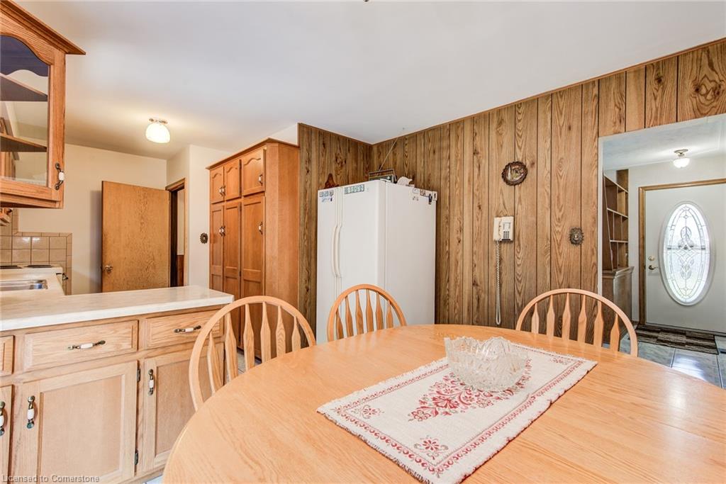 95 Byron Avenue Property Photo 10