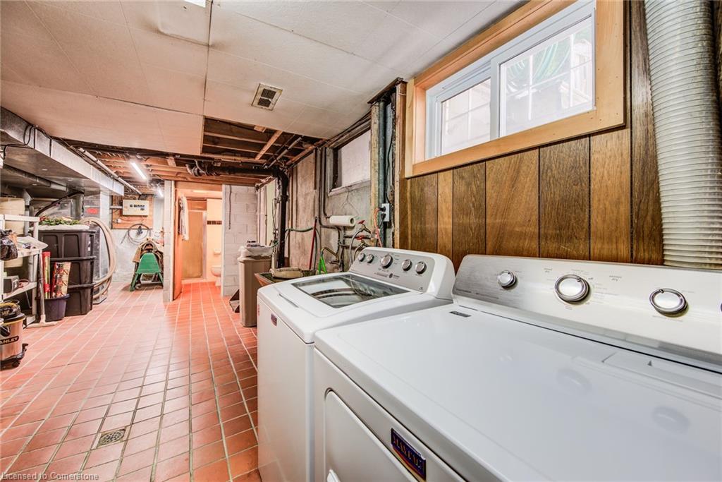 95 Byron Avenue Property Photo 33
